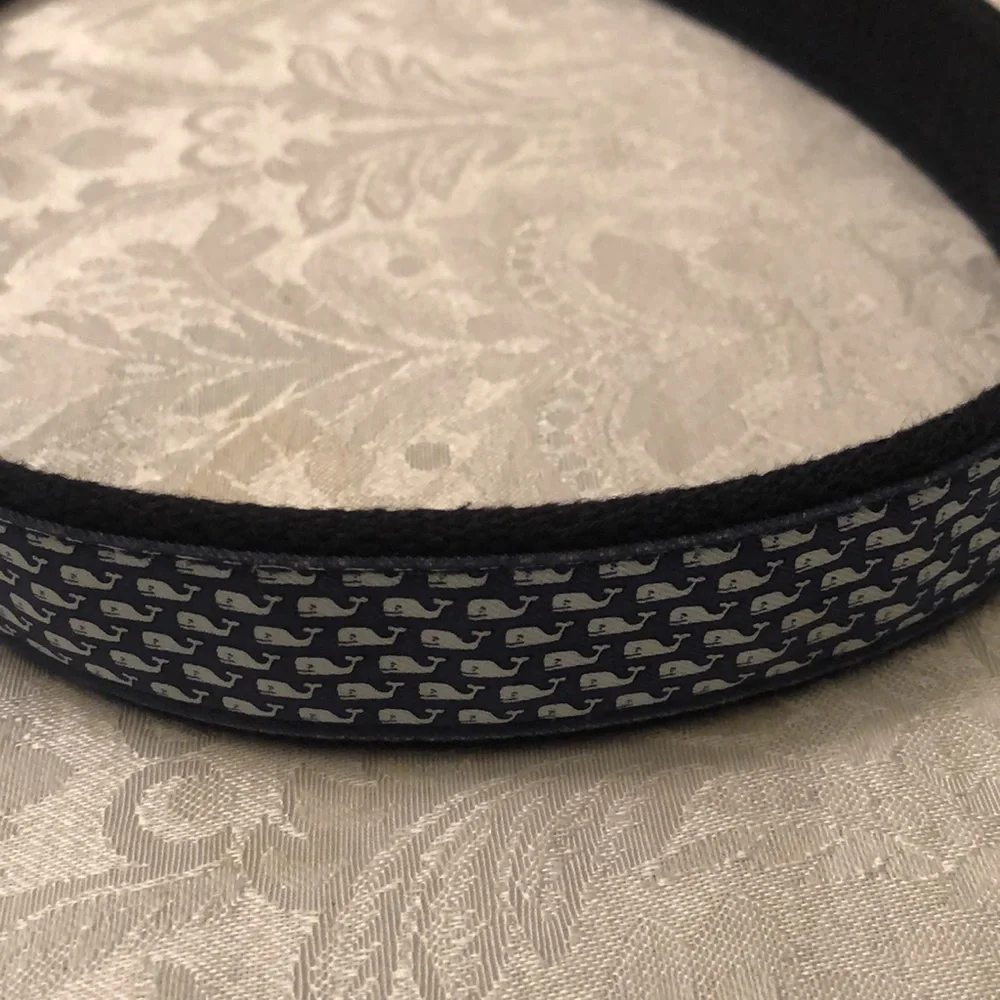 Vineyard Vines belt size 28